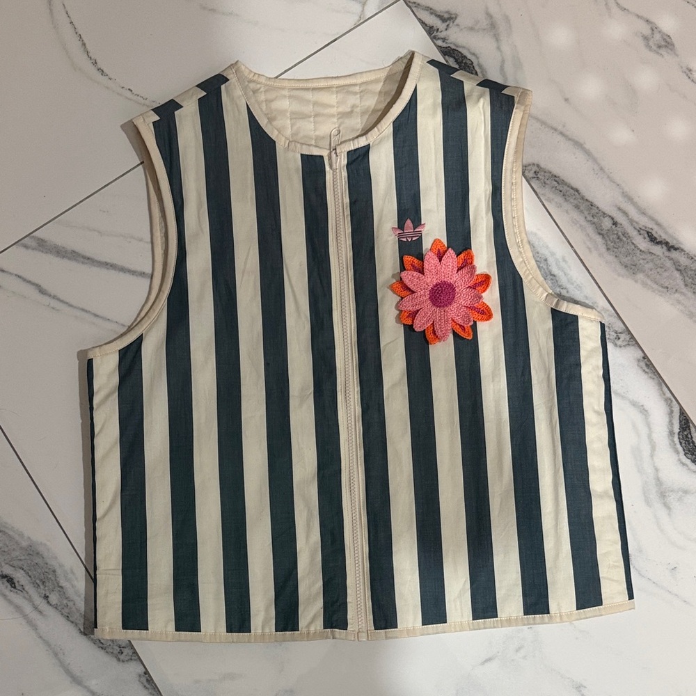 NWOT Adidas Reversible Striped Vest